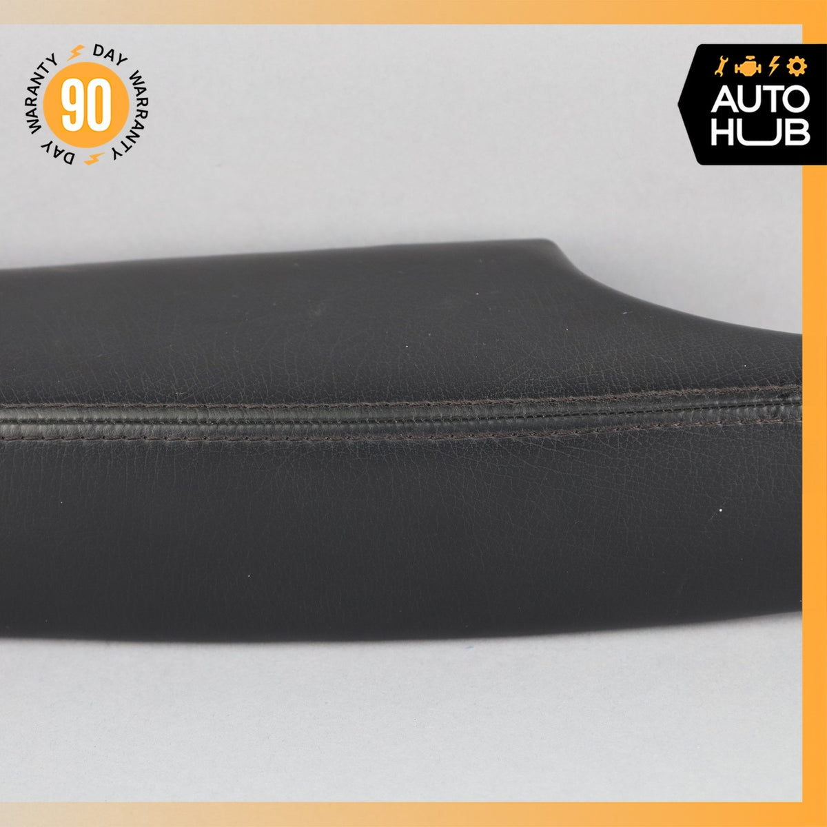 08-17 Maserati GranTurismo M145 Front Left Interior Door Panel Armrest OEM 74k - photo 3