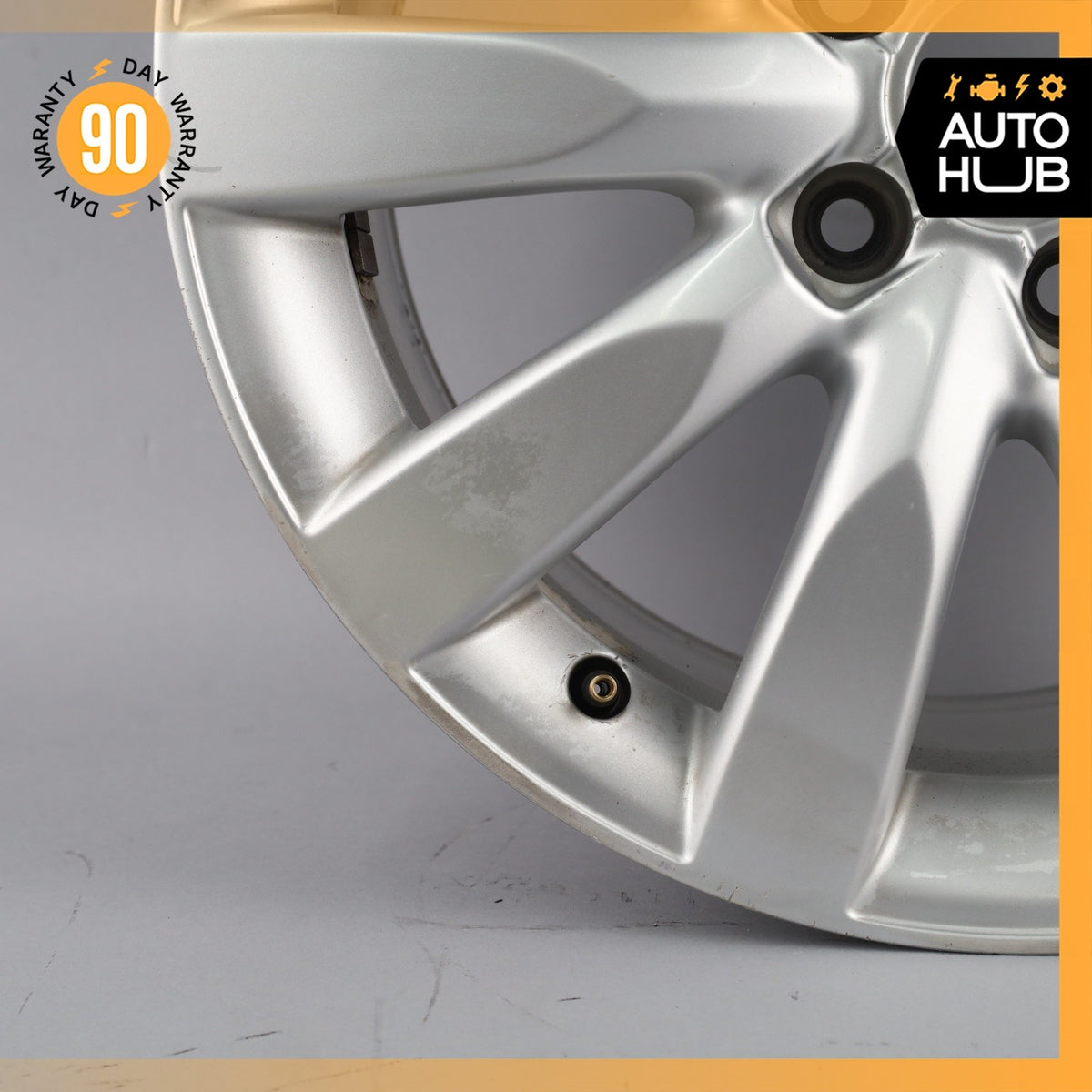 Audi B8 A4 8 x 17 17" Factory Wheel Rim Silver 8K0601025C OEM - photo 5