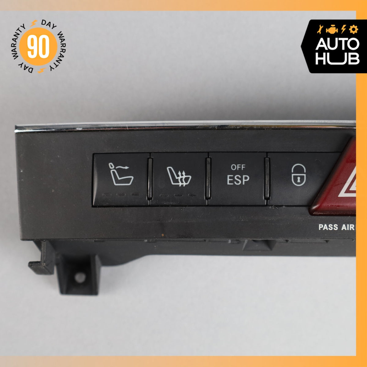 2011 Mercedes R171 SLK300 Center Dashboard Hazard Control Switch OEM - photo 5