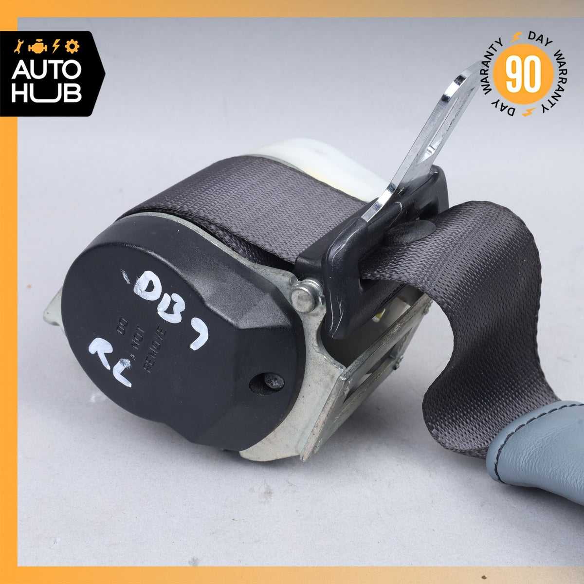 05-07 Aston Martin DB9 DSB Rear Left or Right Seat Belt 4G43611B68CCW OEM 34k - photo 3