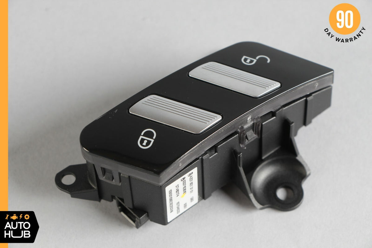 07-13 Mercedes W221 S400 S550 Front Right Passenger Door Lock Switch 2218213151 - photo 1