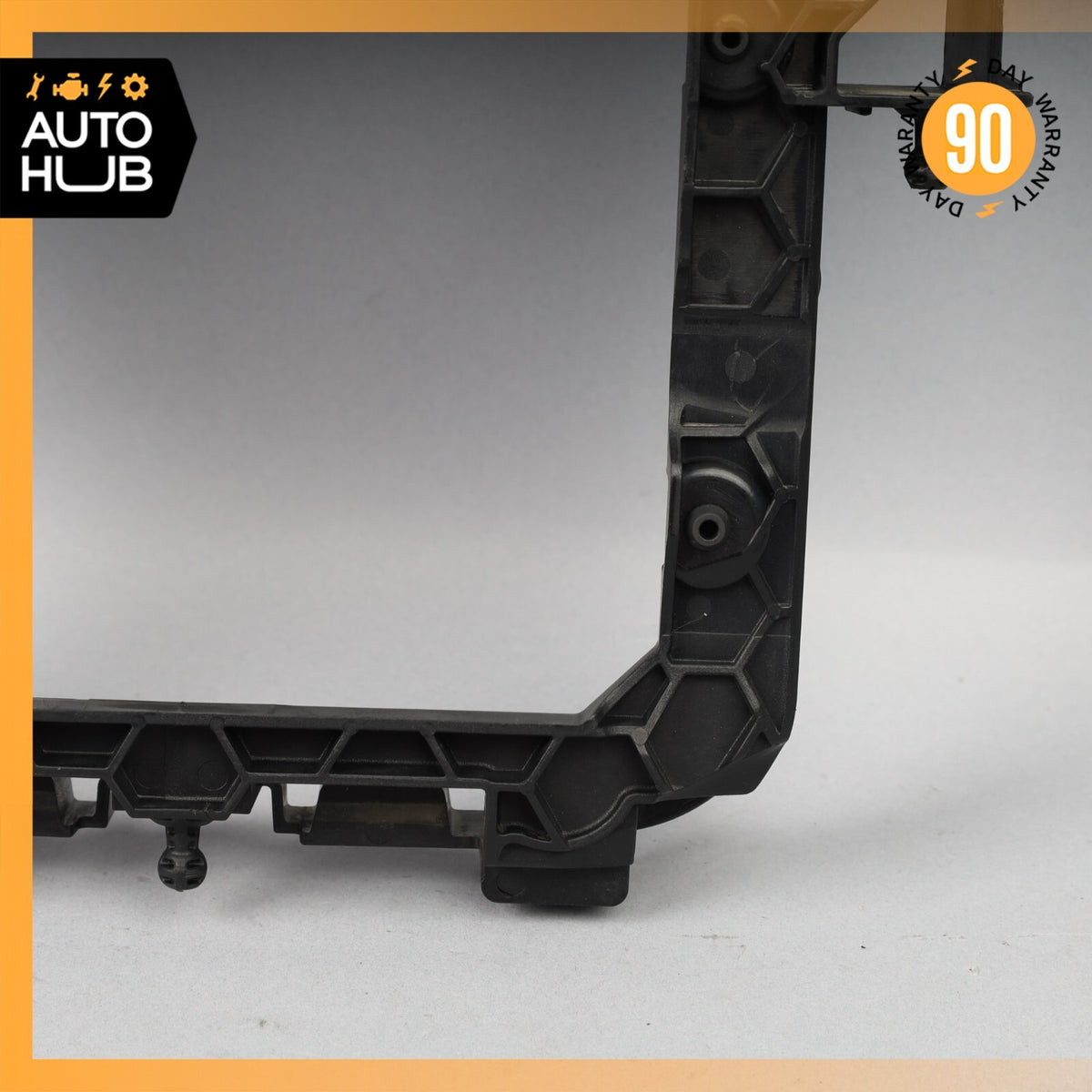 Mercedes W205 C300 SLC300 M274 Engine Control Unit Module ECU ECM Bracket OEM - photo 3