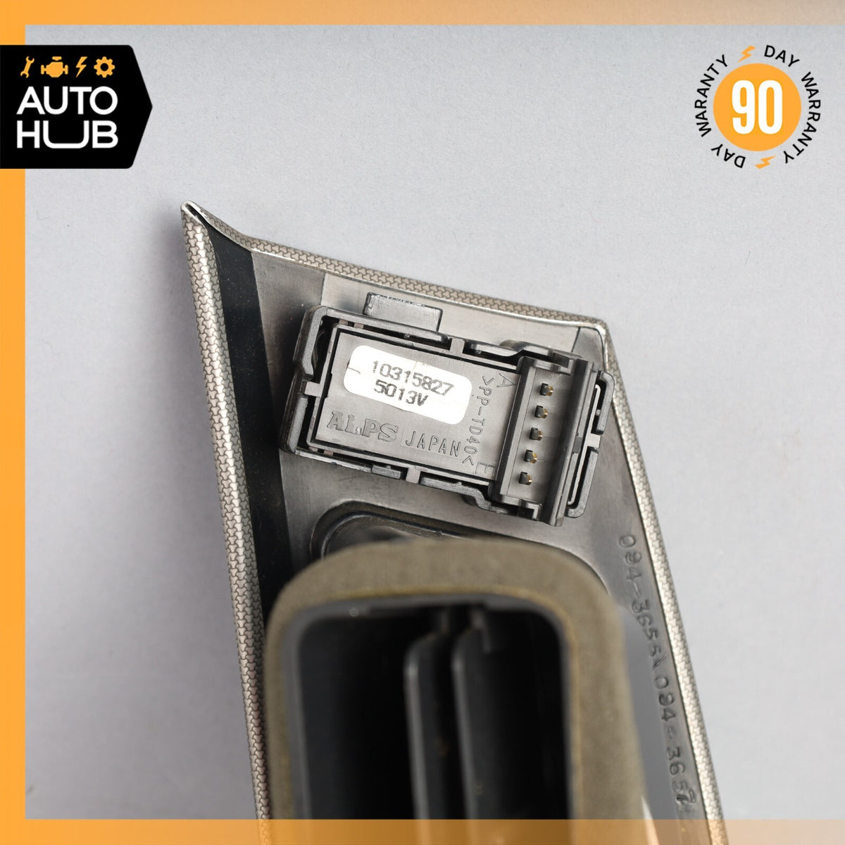 04-08 Cadillac XLR Left Driver Side Door Air Vent Lock Mirror Switch OEM - photo 8