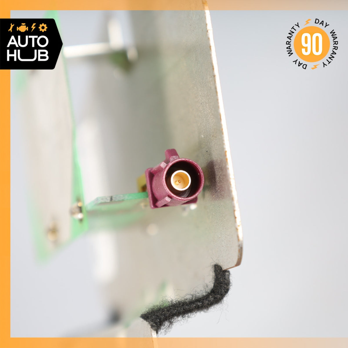 11-18 Porsche Cayenne 958 Turbo S Antenna Amplifier AMP Splitter Module OEM - photo 4