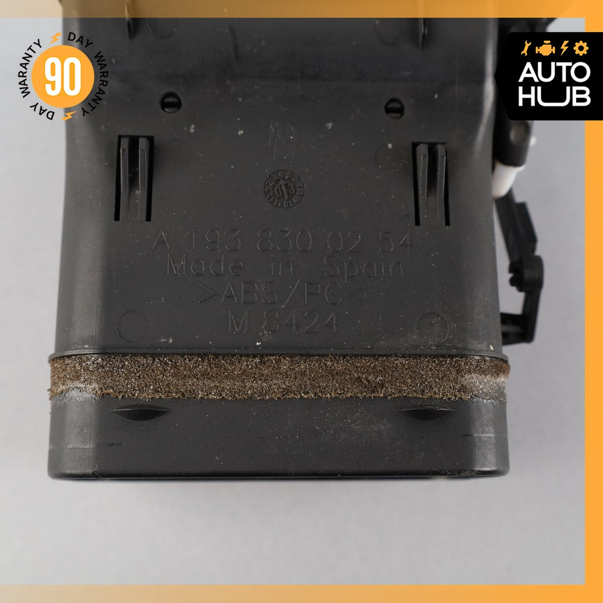 04-08 Chrysler Crossfire Dashboard Dash AC A/C Air Vent Right Side OEM - photo 8