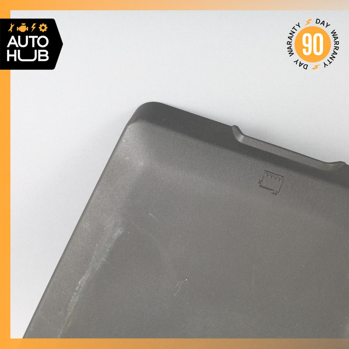 Porsche Cayenne 958 VR6 Engine Bay Cover Panel Right Passenger Side OEM - photo 2
