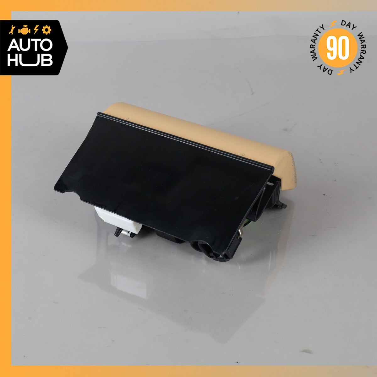 03-13 Maserati Quattroporte M139 Center Console Ashtray Ash Tray Rear OEM 84k - photo 10