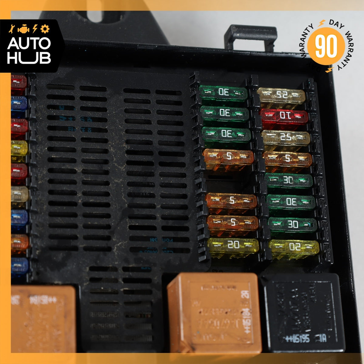 05-08 Aston Martin DB9 V8 Vantage Front Fuse Box Relay Junction OEM 34k - photo 9