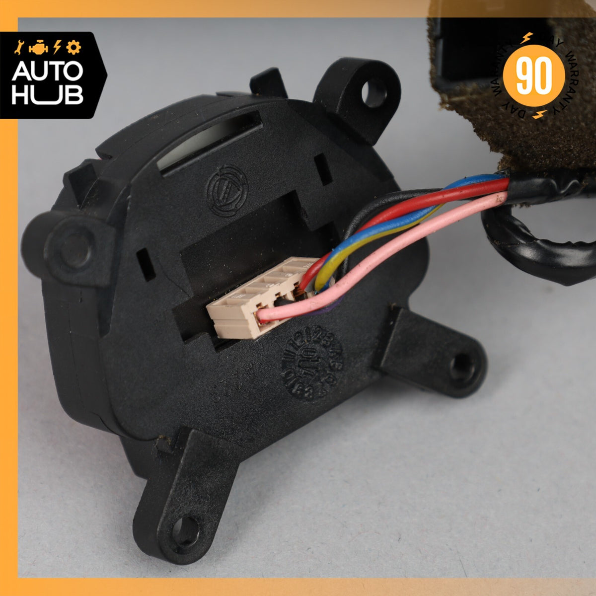 03-13 Maserati Quattroporte M139 Dashboard Emergency Hazard Switch Button OEM - photo 5
