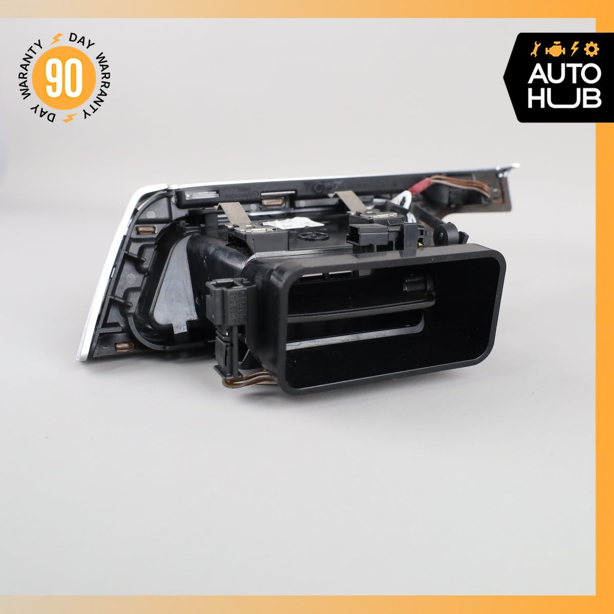 Mercedes W212 E350 Front Left Side Dashboard AC A/C Air Vent OEM - photo 11