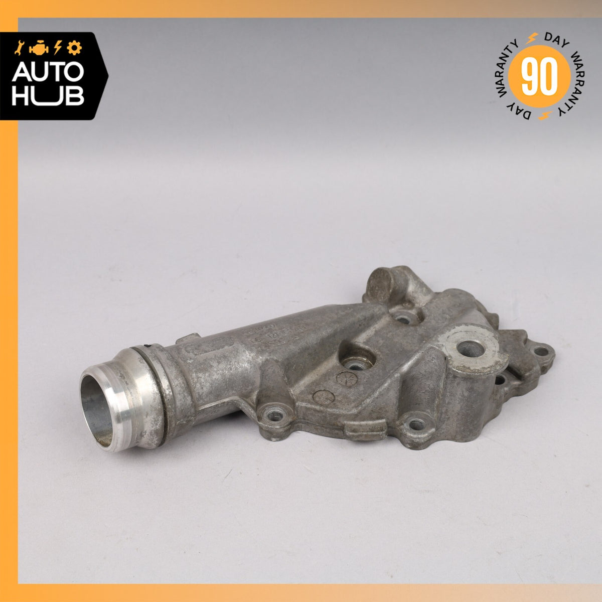 Porsche Cayenne 958 Hybrid S Engine Water Pump Mount Bracket OEM - photo 1