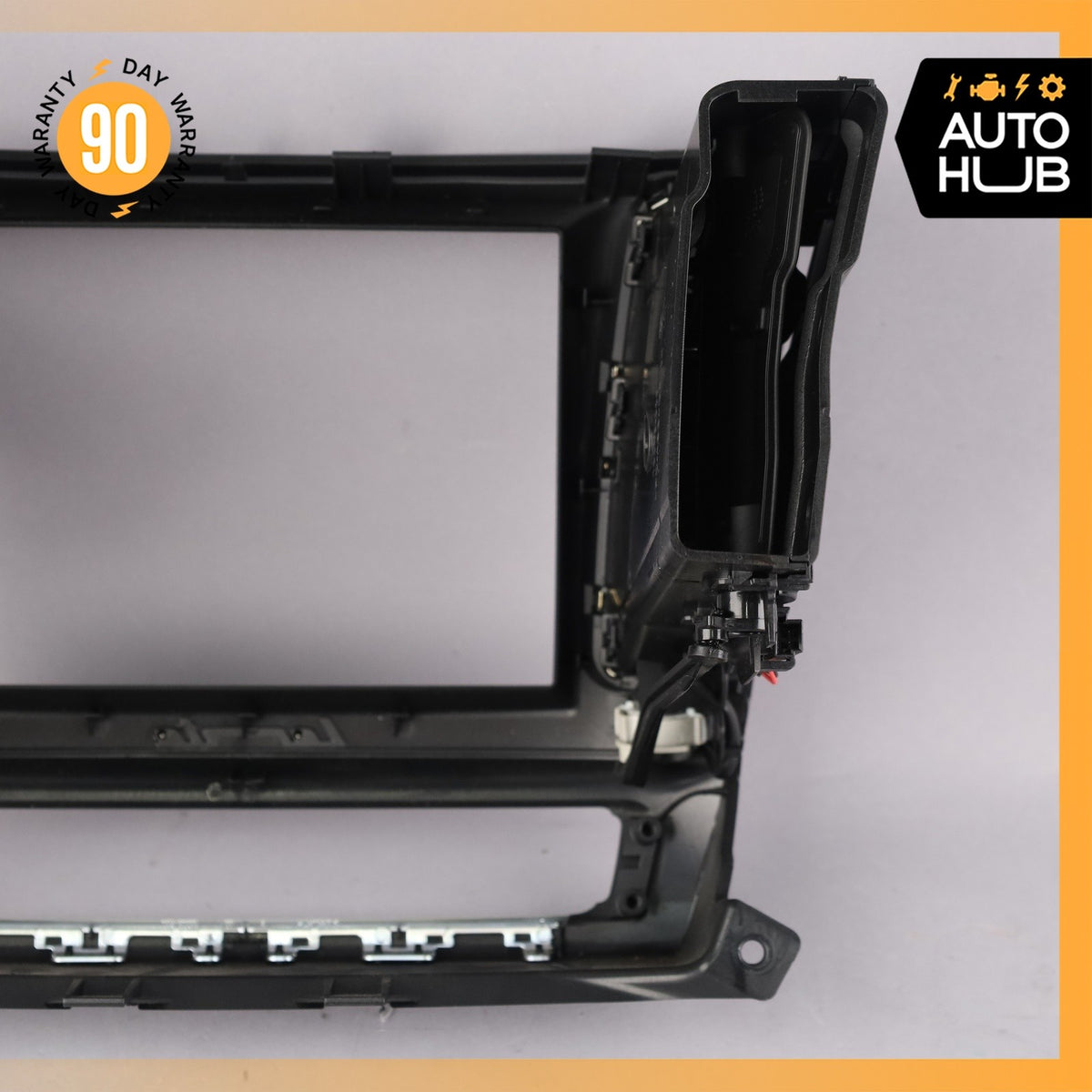 Maserati Levante Center Dash Air Vent Grille Screen Frame Trim Panel OEM 89k - photo 10