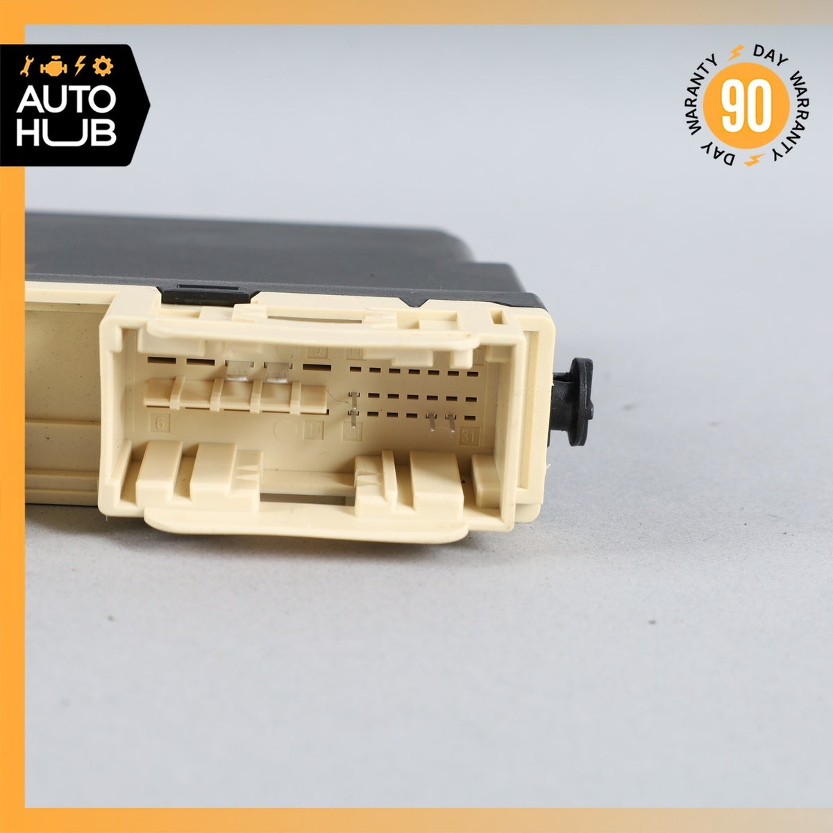 Mercedes W242 B250e Front Right Side Seat Control Module Unit OEM - photo 4