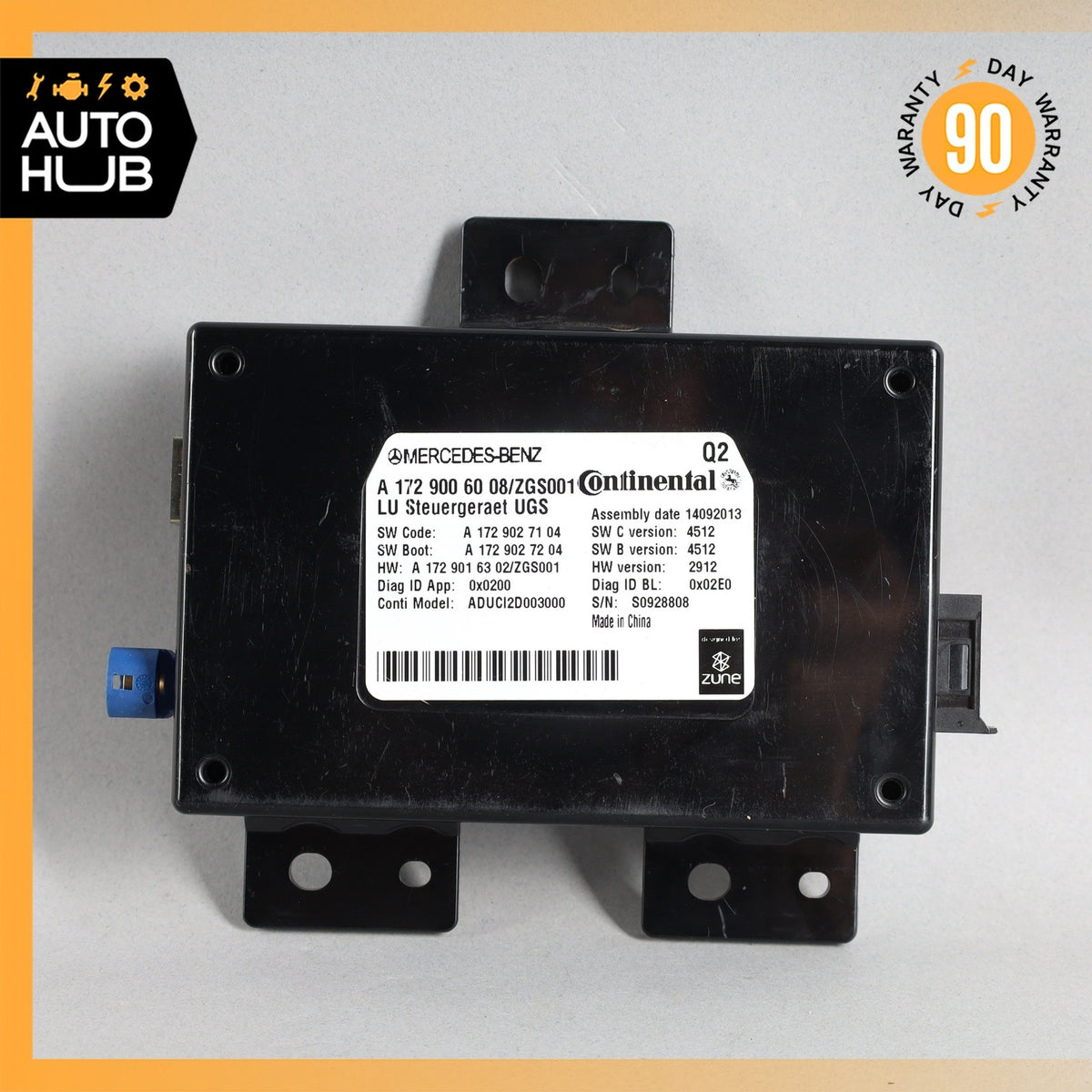 Mercedes W212 E250 C250 GL550 Communication Control Module 1729008206 OEM - photo 1