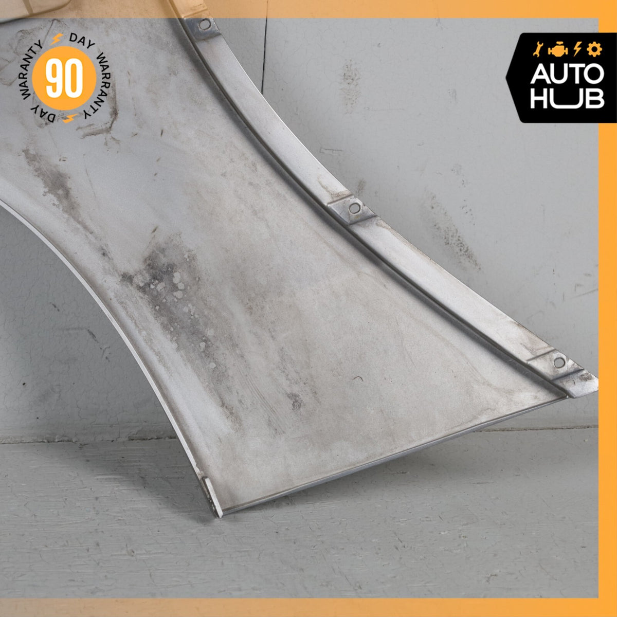 04-09 Cadillac XLR Quarter Panel Rear Left Driver Side Silver 10355380 OEM - photo 9