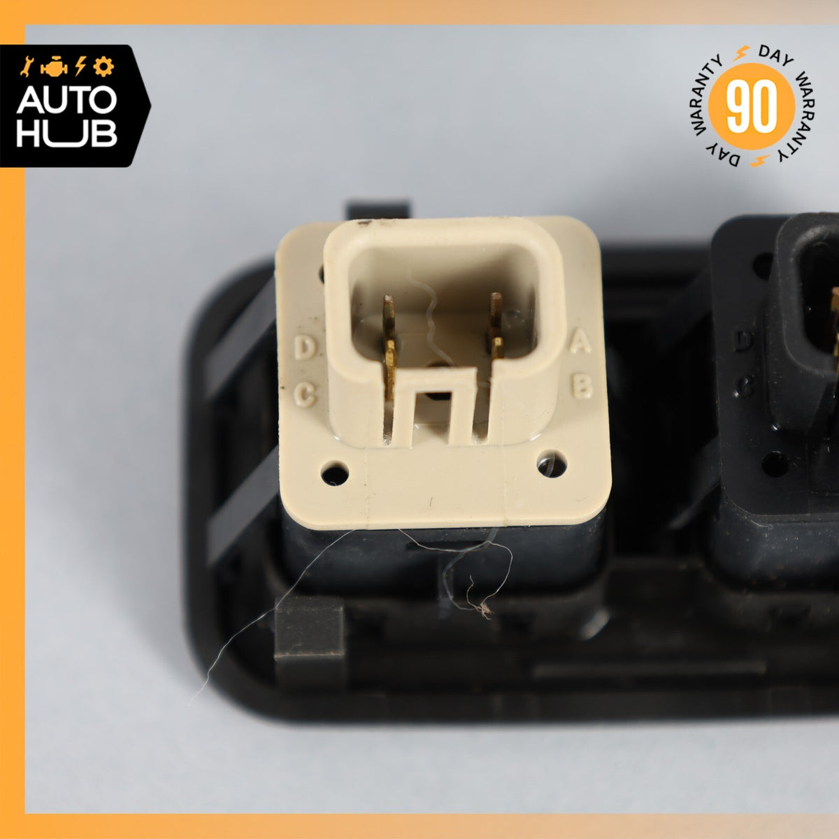 04-09 Cadillac XLR Fuel Door and Rear Compartment Lid Release Switches OEM - photo 5