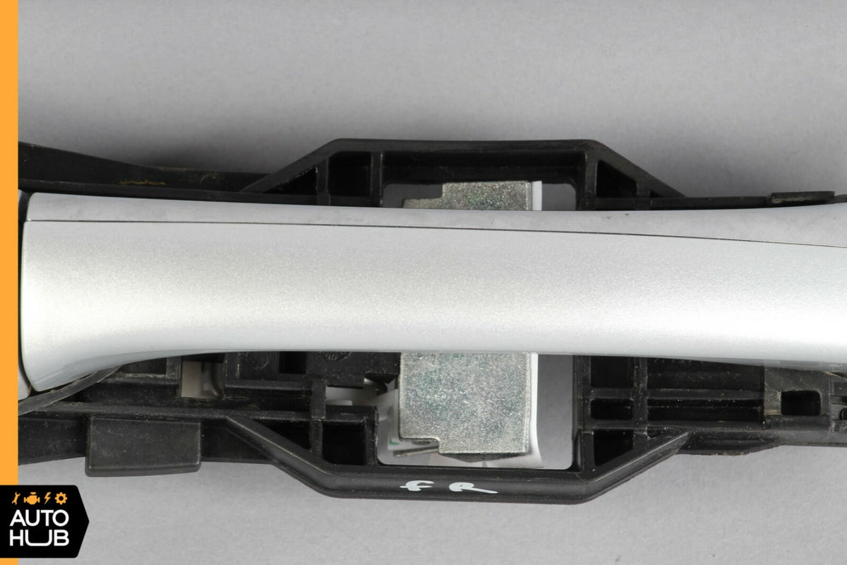 03-09 Mercedes W211 E350 E55 Exterior Door Handle Front Right Passenger Side OEM - photo 3