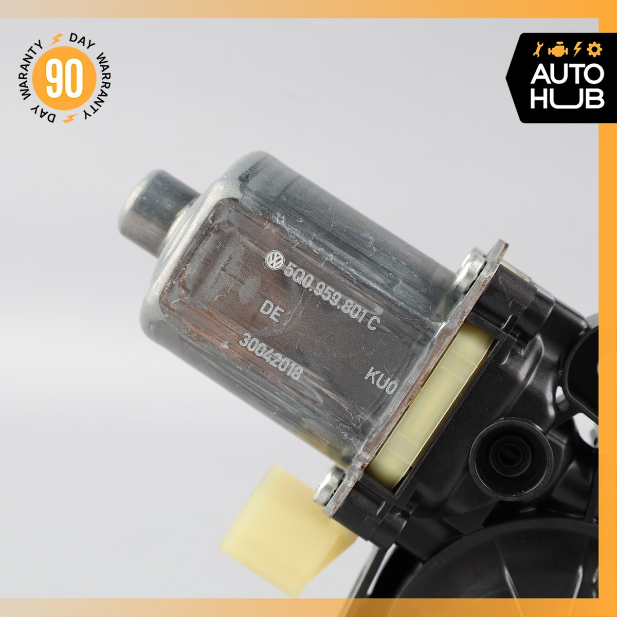 Porsche Macan 95B Front Left Driver Side Door Window Regulator Motor OEM - photo 3
