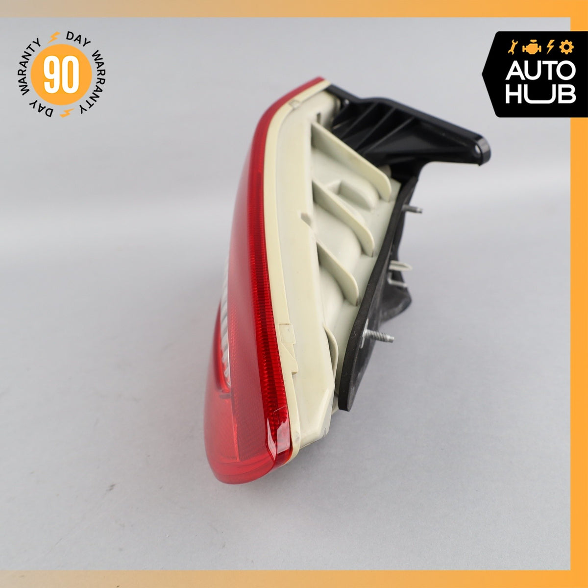 08-12 Maserati GranTurismo M145 Right Side Outer Tail Light Lamp 234380 OEM 74k - photo 17