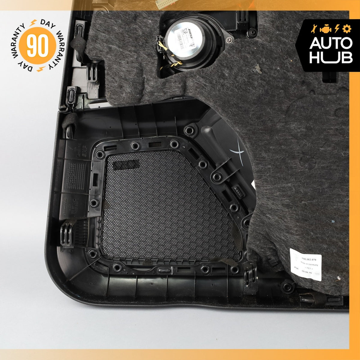 15-24 Porsche Macan 95B Front Left Driver Side Interior Door Panel Suede OEM 46k - photo 15