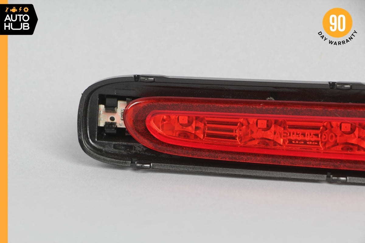 07-09 Mercedes W211 E63 AMG E350 E320 Sedan 3rd Third Brake Stop Light Lamp OEM - photo 2