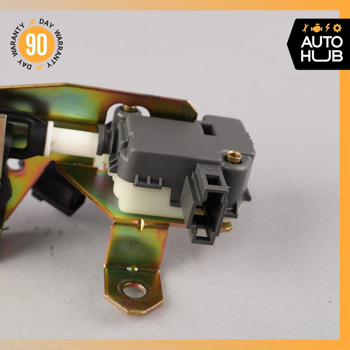 Porsche Cayenne 955 Trunk Lid Tailgate Latch Lock 7L0827506D OEM - photo 4