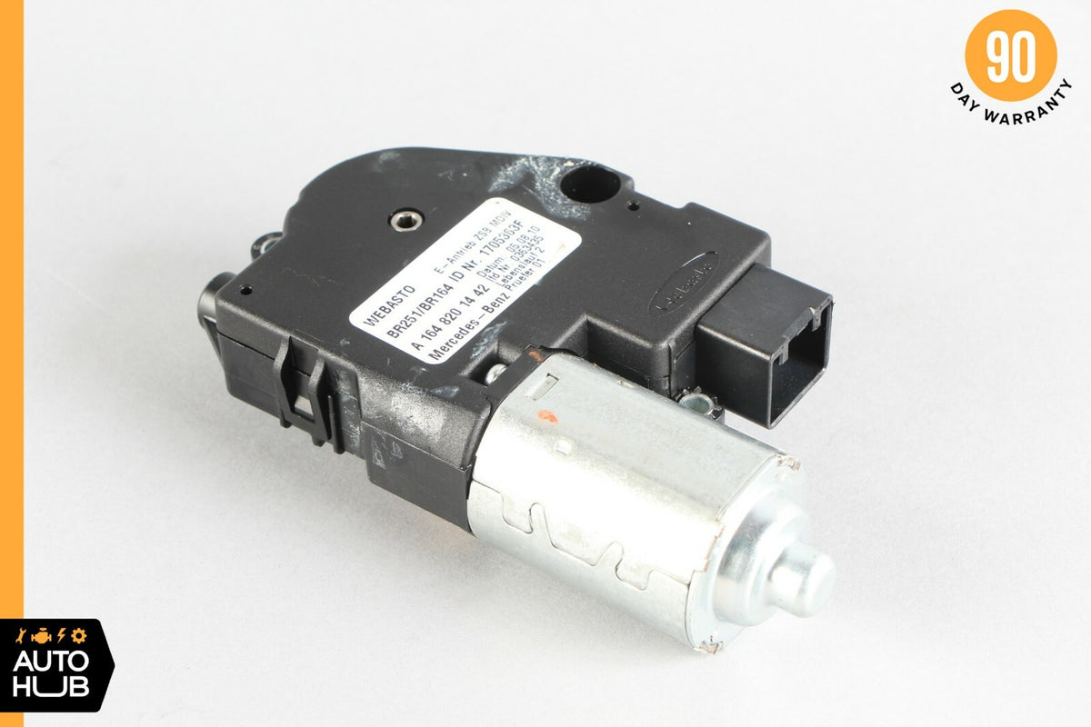 06-13 Mercedes W251 R350 ML550 Panoramic Sunroof Sun Roof Motor 1648201442 OEM - photo 1