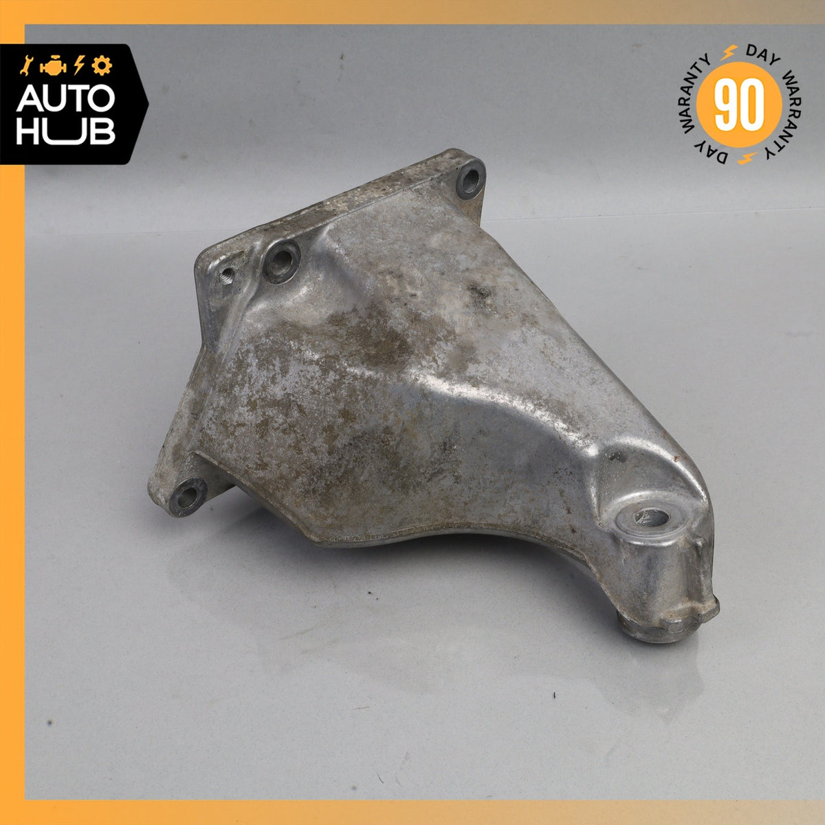 01-02 Mercedes W220 S600 CL600 Front Right Side Engine Bracket 1372230104 OEM - photo 3