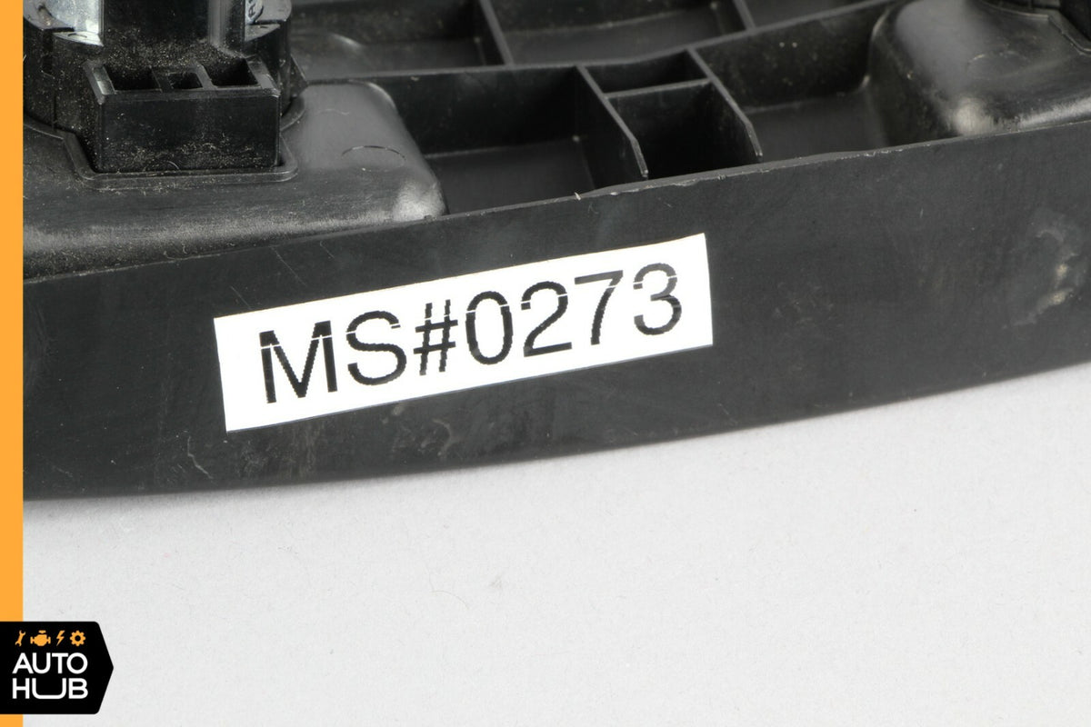 06-09 Mercedes W251 R350 R500 Rear Center Console 12V Volt Socket Sockets Outlet - photo 12