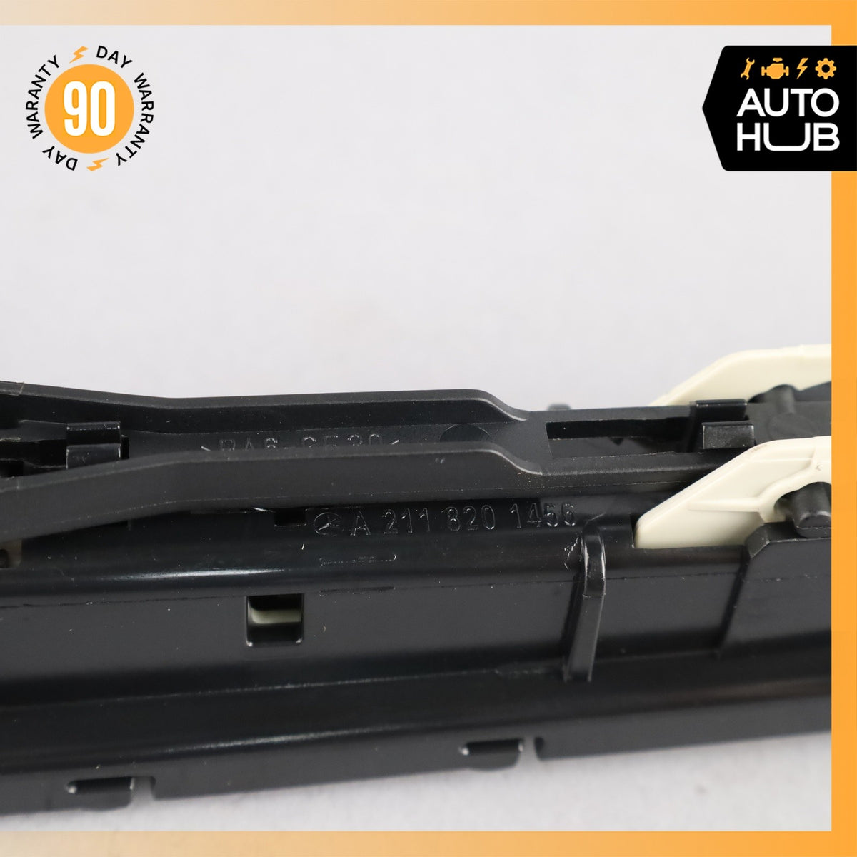 07-09 Mercedes W211 E320 E63 AMG E350 Sedan 3rd Third Brake Stop Light Lamp OEM - photo 13