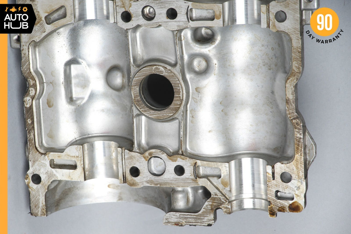 07-12 Mercedes W221 S550 CL550 Right Side Engine Cylinder Head Valve Cover OEM - photo 11