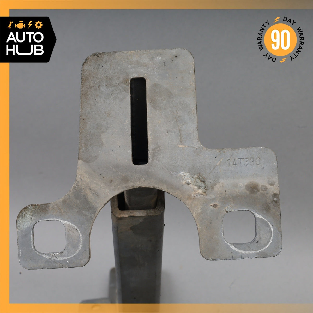 Mercedes W205 C300 Front Left Radiator Bracket Support 2056207900 OEM - photo 4