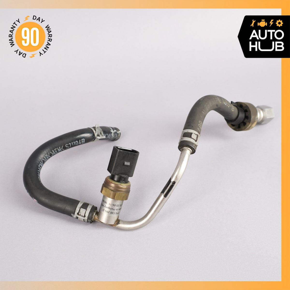 Porsche Cayenne 958 VR6 Fuel Line Hose w/Sensor OEM - photo 1