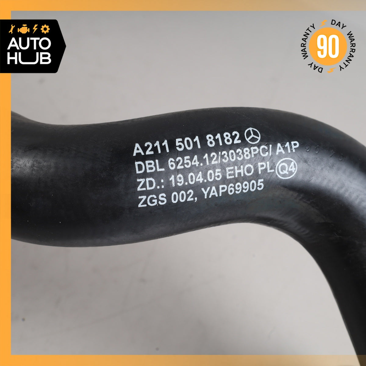 06-09 Mercedes W211 E350 Lower Radiator Cooling Hose Pipe 2115018182 OEM - photo 8