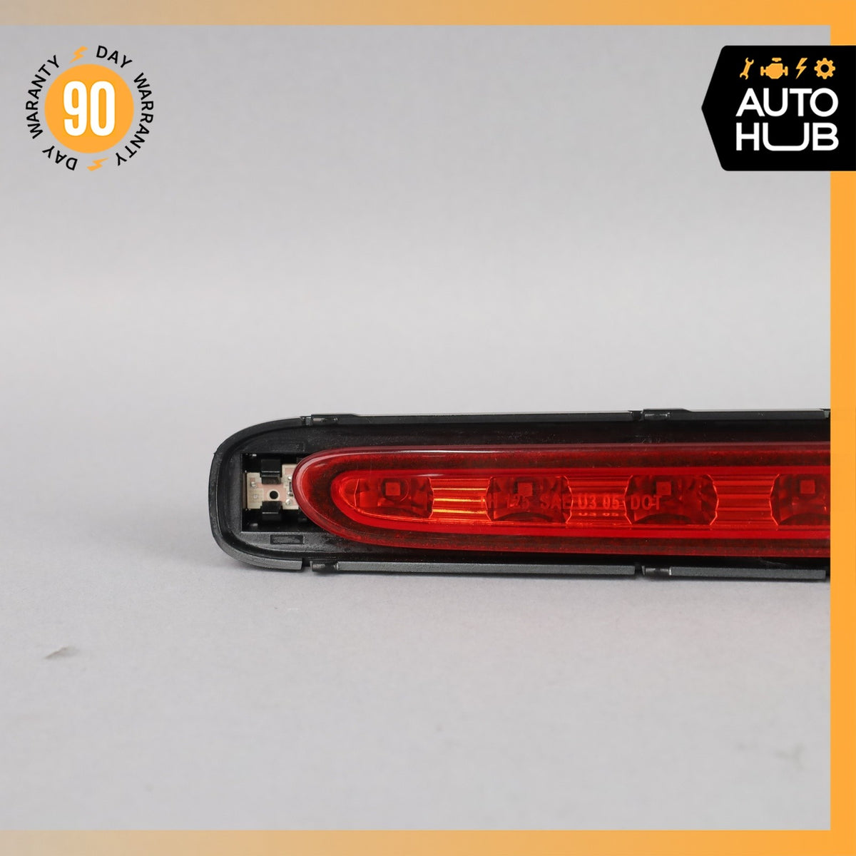 07-09 Mercedes W211 E320 E63 AMG E350 Sedan 3rd Third Brake Stop Light Lamp OEM - photo 7