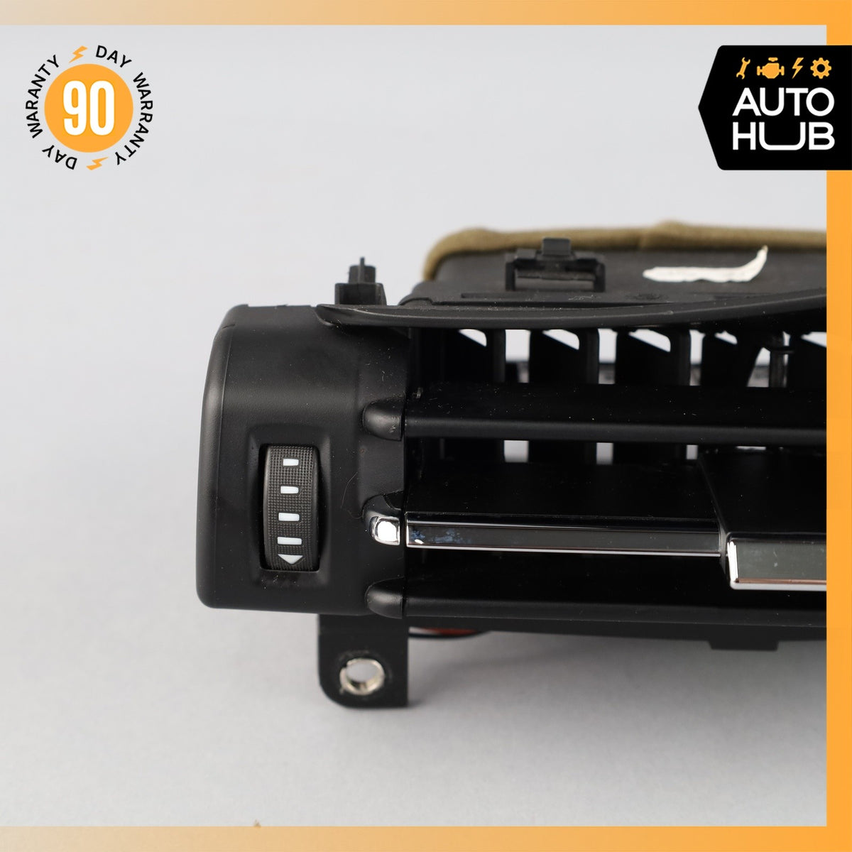 14-22 Maserati Quattroporte M156 Front Left Side Dashboard A/C Air Vent OEM - photo 3