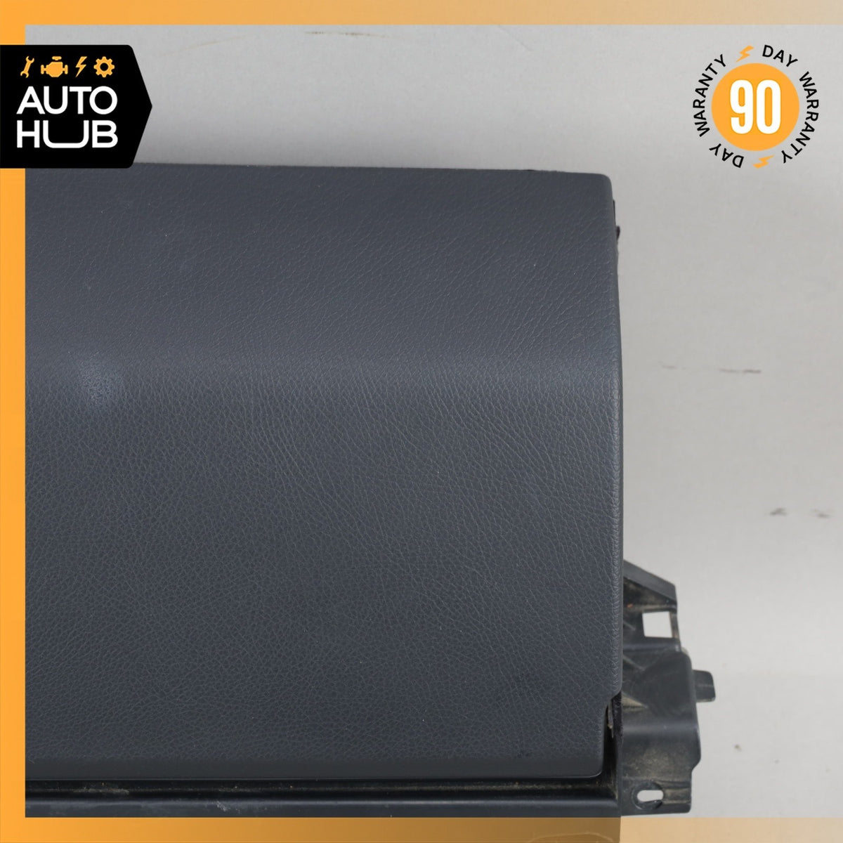 14-17 Mercedes W207 E350 E400 E550 Dashboard Glove Box Compartment Black OEM 57k - photo 3