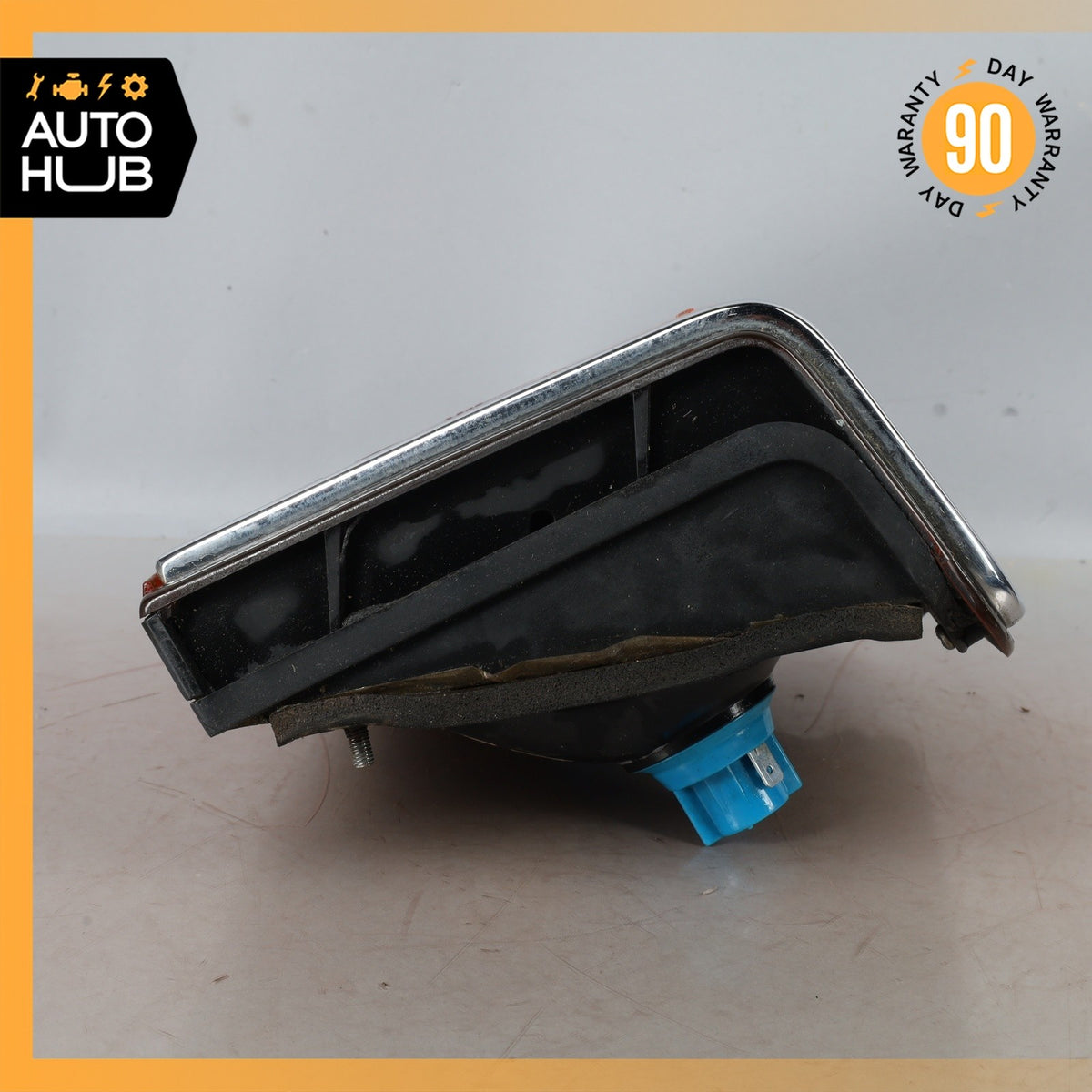 81-96 Bentley Brooklands / RR Silver Spirit Rear Right Outer Tail Light Lamp OEM - photo 10