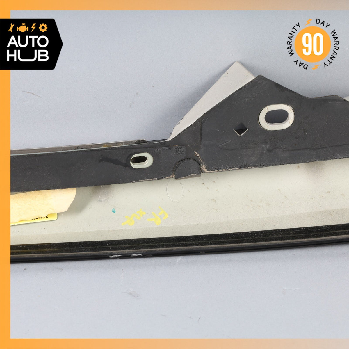 04-09 Cadillac XLR Front Right Side Windshield A Pillar Molding Cover OEM - photo 10