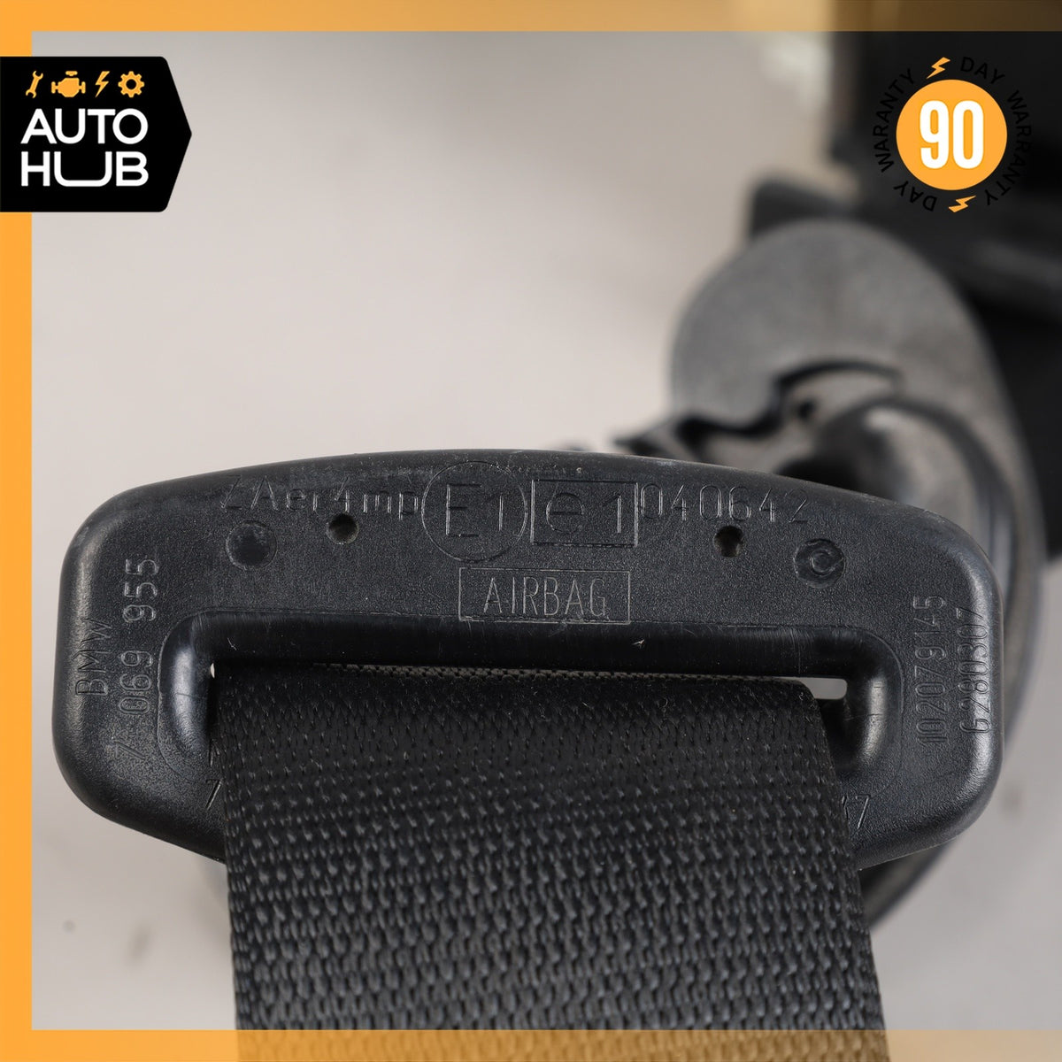 BMW E90 328i 335i Front Left Driver Side Seatbelt Seat Belt Black OEM 67k - photo 6