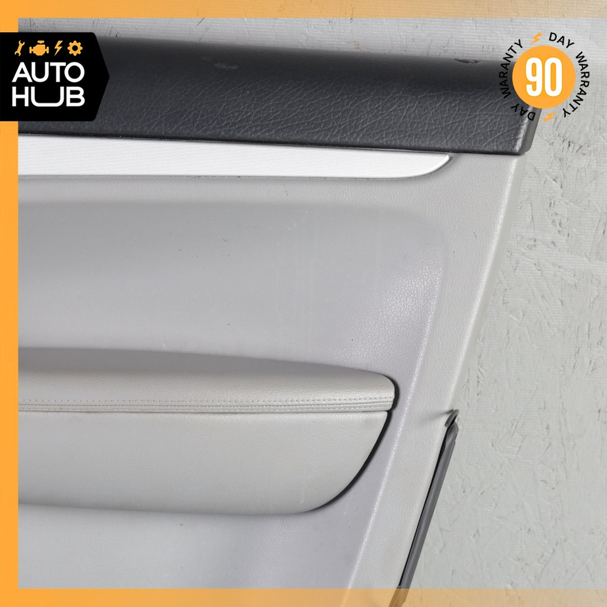 03-10 Porsche Cayenne 955 Front Right Side Interior Door Panel Gray OEM 87k - photo 2