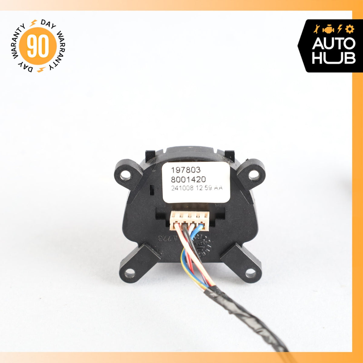 03-13 Maserati Quattroporte M139 Dashboard Emergency Hazard Switch Button OEM - photo 6