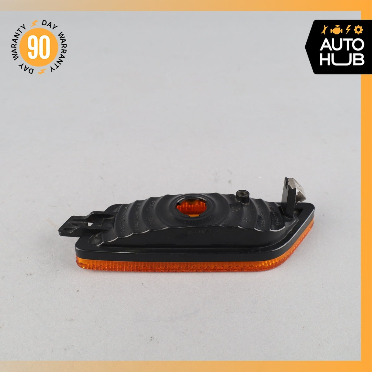 Porsche Macan Turbo 95B Right Passenger Side Side Marker Light Lamp OEM - photo 7