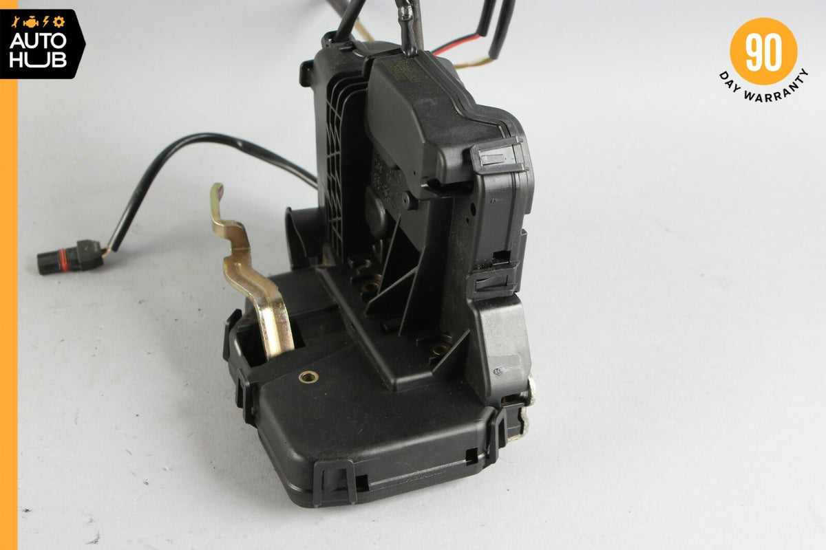 03-09 Mercedes W209 CLK500 CLK350 Right Door Lock Latch Actuator 2097201035 OEM - photo 2