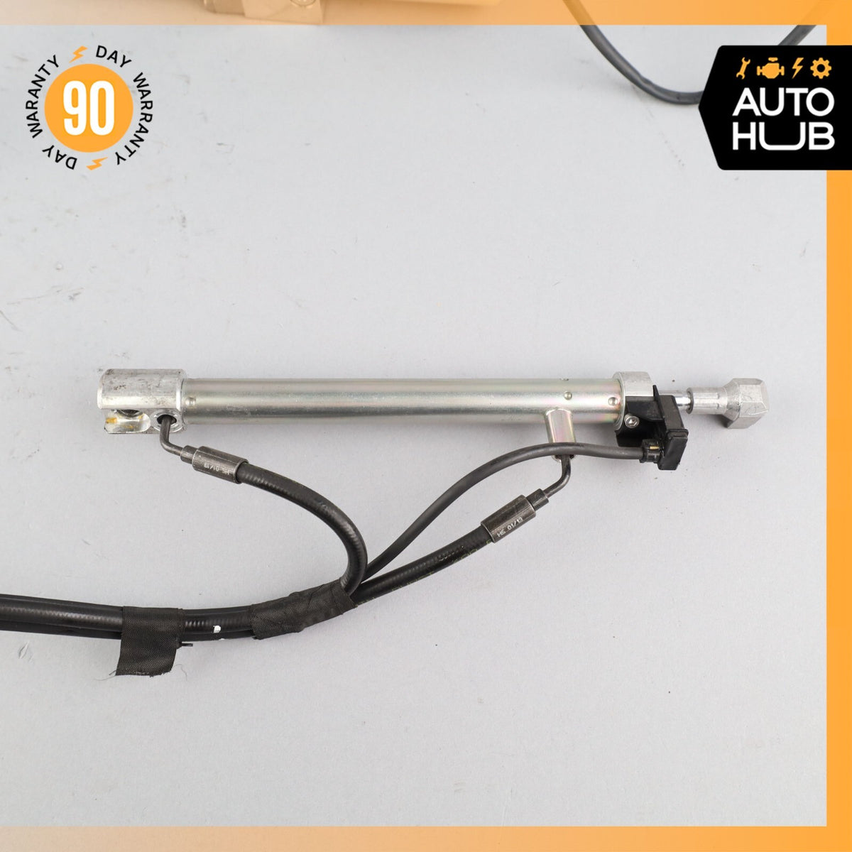 Mercedes W221 S63 AMG S350 Trunk Lid Locking Hydraulic Pull Down Pump OEM 36k - photo 3