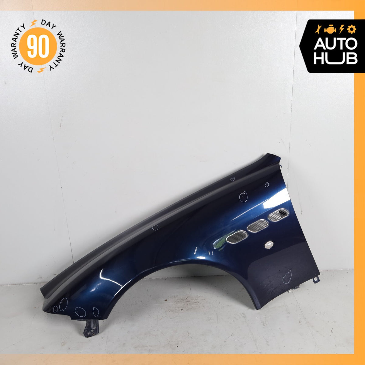 03-13 Maserati Quattroporte S M139 Left Driver Side Fender Assembly OEM 72k - photo 2