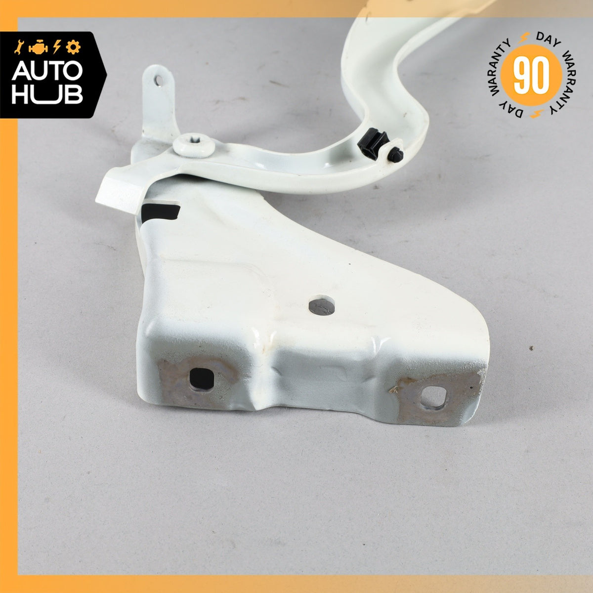 Mercedes W242 B250e Left Side Hood Hinge Support Bracket 2468800328 OEM - photo 5