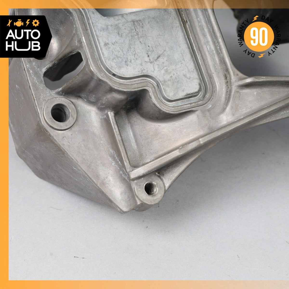 05-14 Mercedes W221 S600 SL65 S65 AMG Engine Motor Alternator Bracket OEM - photo 2
