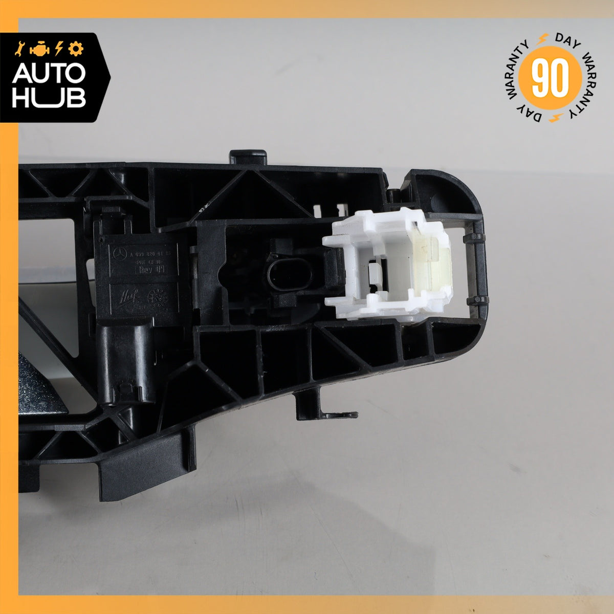Mercedes X253 GLC300 GLC43 AMG Front Left Side Exterior Door Handle OEM - photo 10