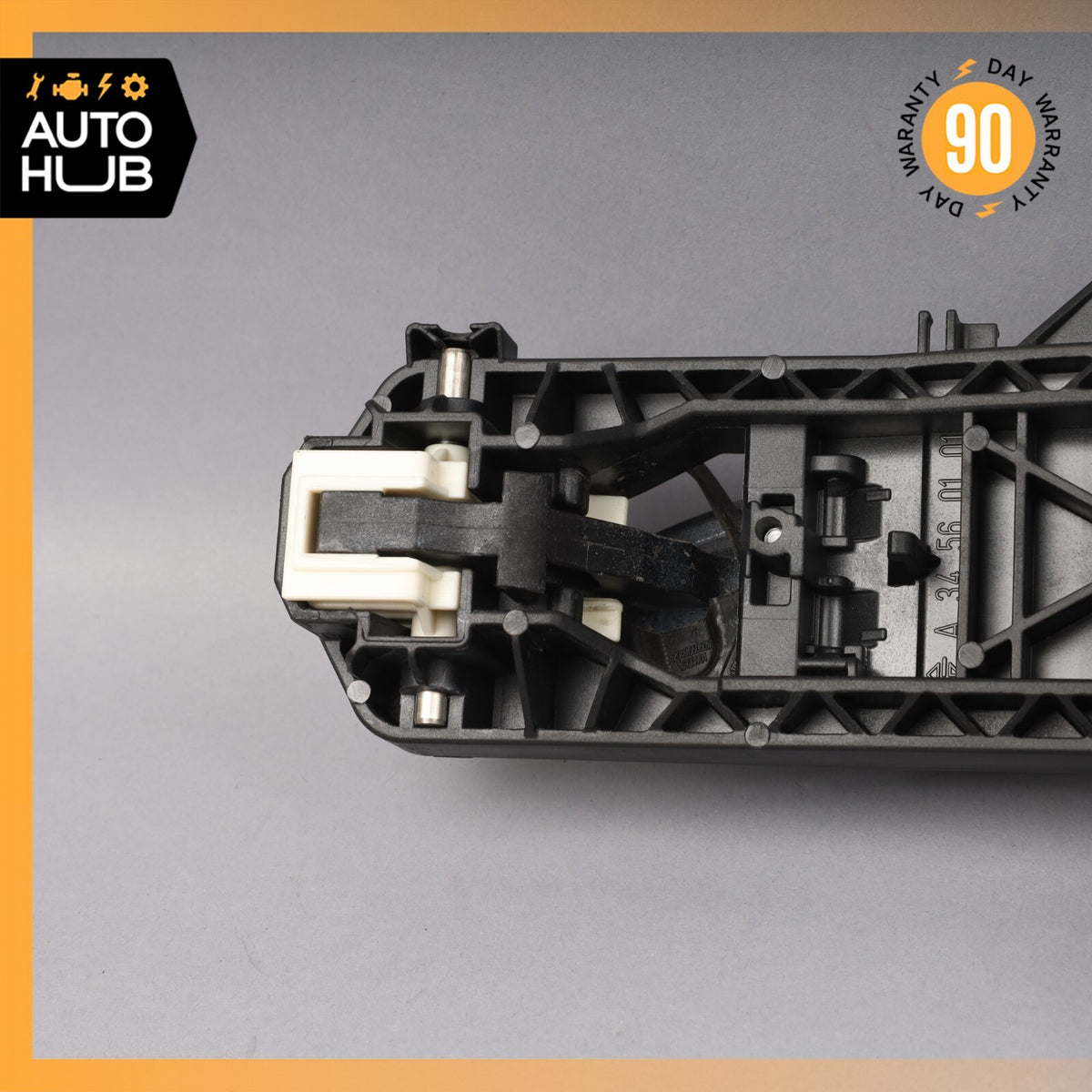 08-11 Mercedes W204 C300 Right Side Exterior Door Handle Front or Rear OEM 75k - photo 10